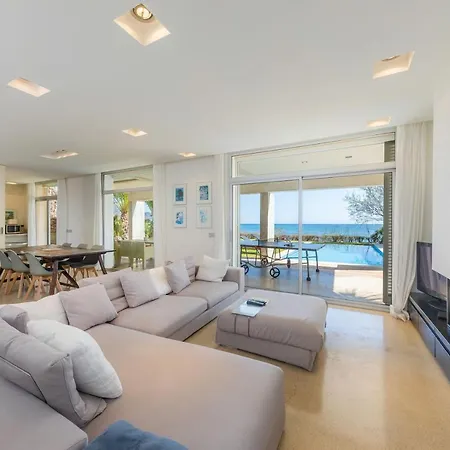 Port Nou Villa Cala Bona (Mallorca)