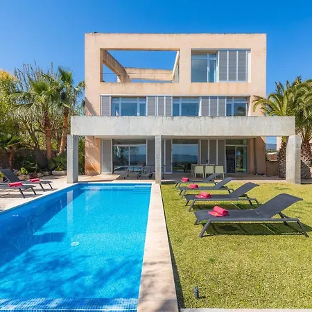 Port Nou Villa *