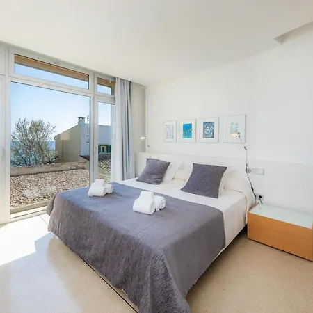 Villa Port Nou